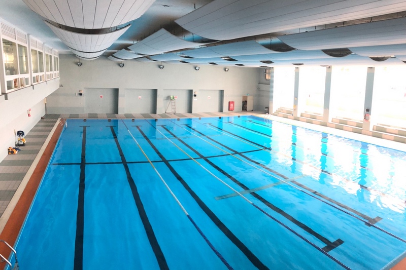 室內泳池潮濕不用怕，泳池除濕機來除濕